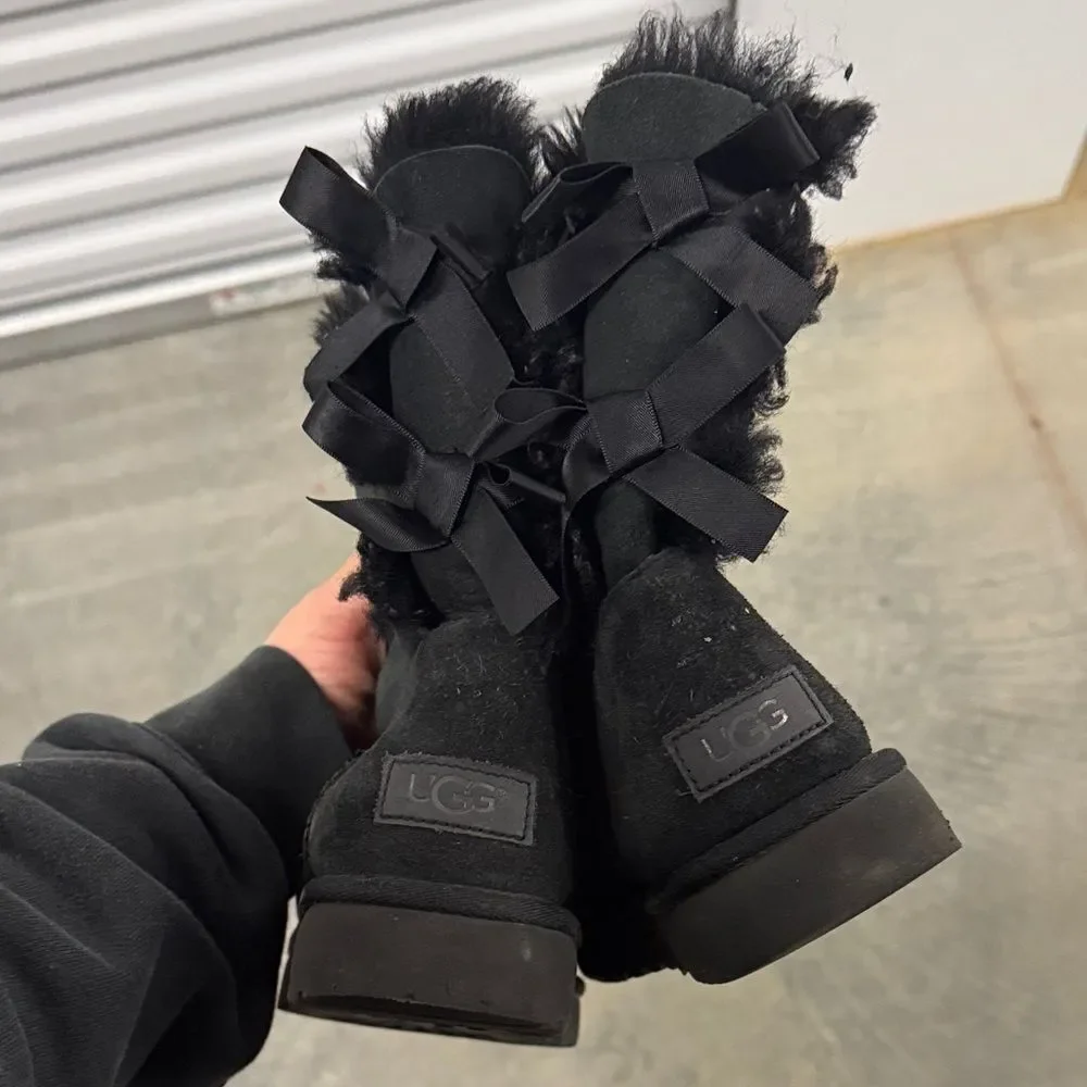 UGG Black Winter Boots with Shearling Lining